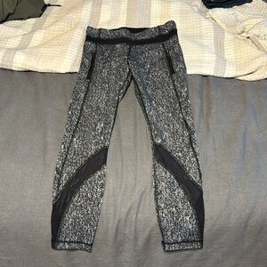 Lululemon leggings - size 6